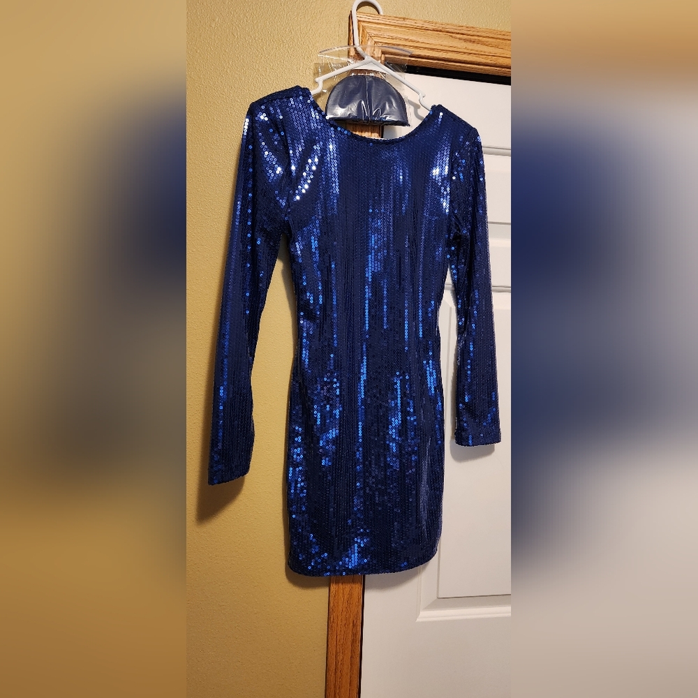 Venus sequin dress NWOT